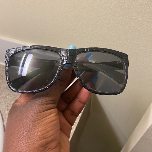 Alexander McQueen prescription Sunglasses/glasses - Picture 6 of 12